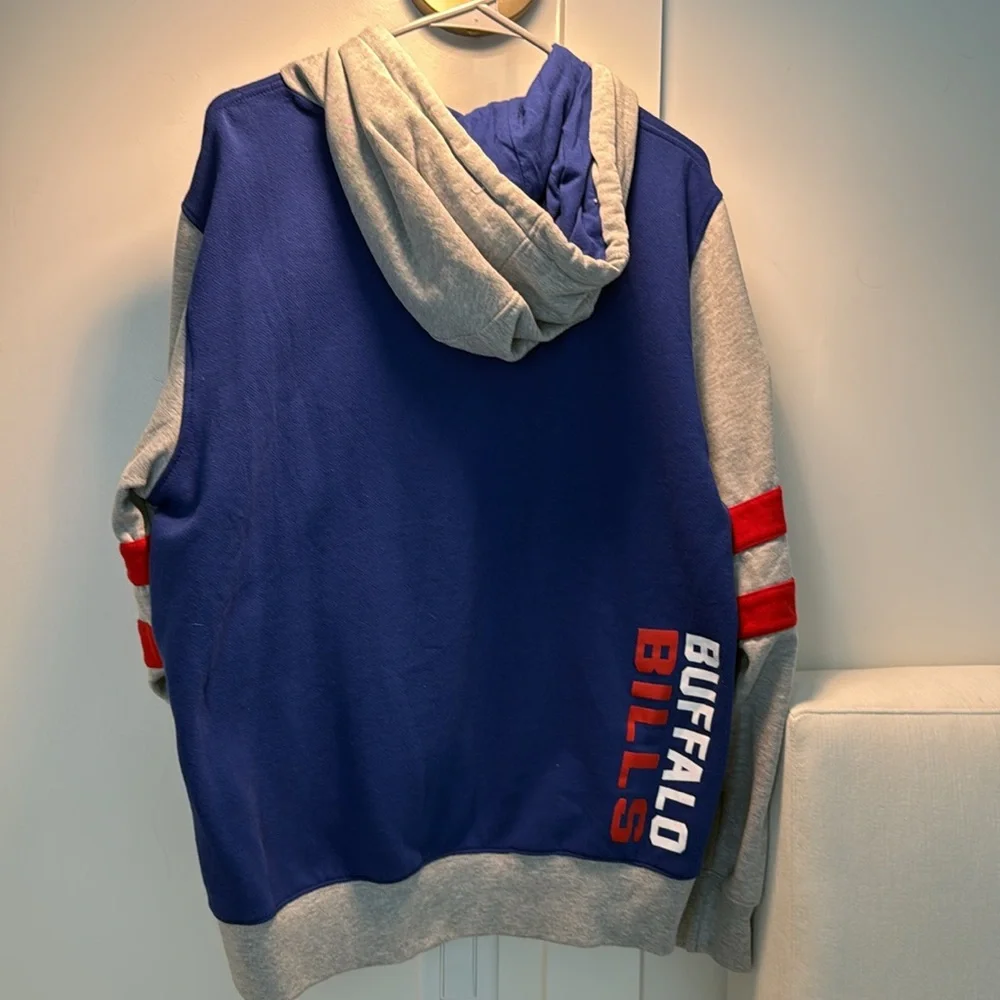 Buffalo Bills NFL Sweatshirt - Picture 2 of 2